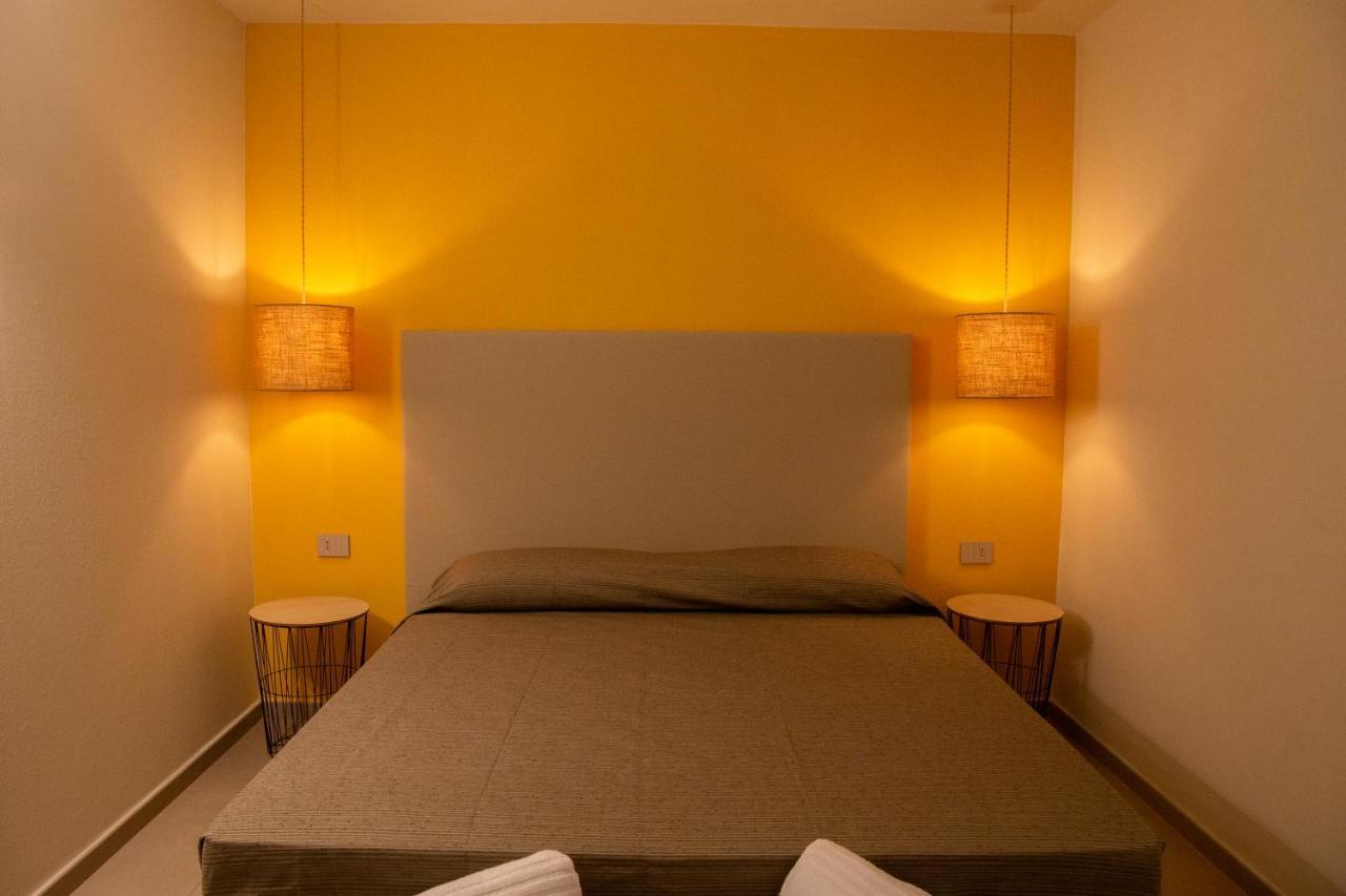Delfino Tuscany Resort มารินา ดิ เชชินา ภายนอก รูปภาพ