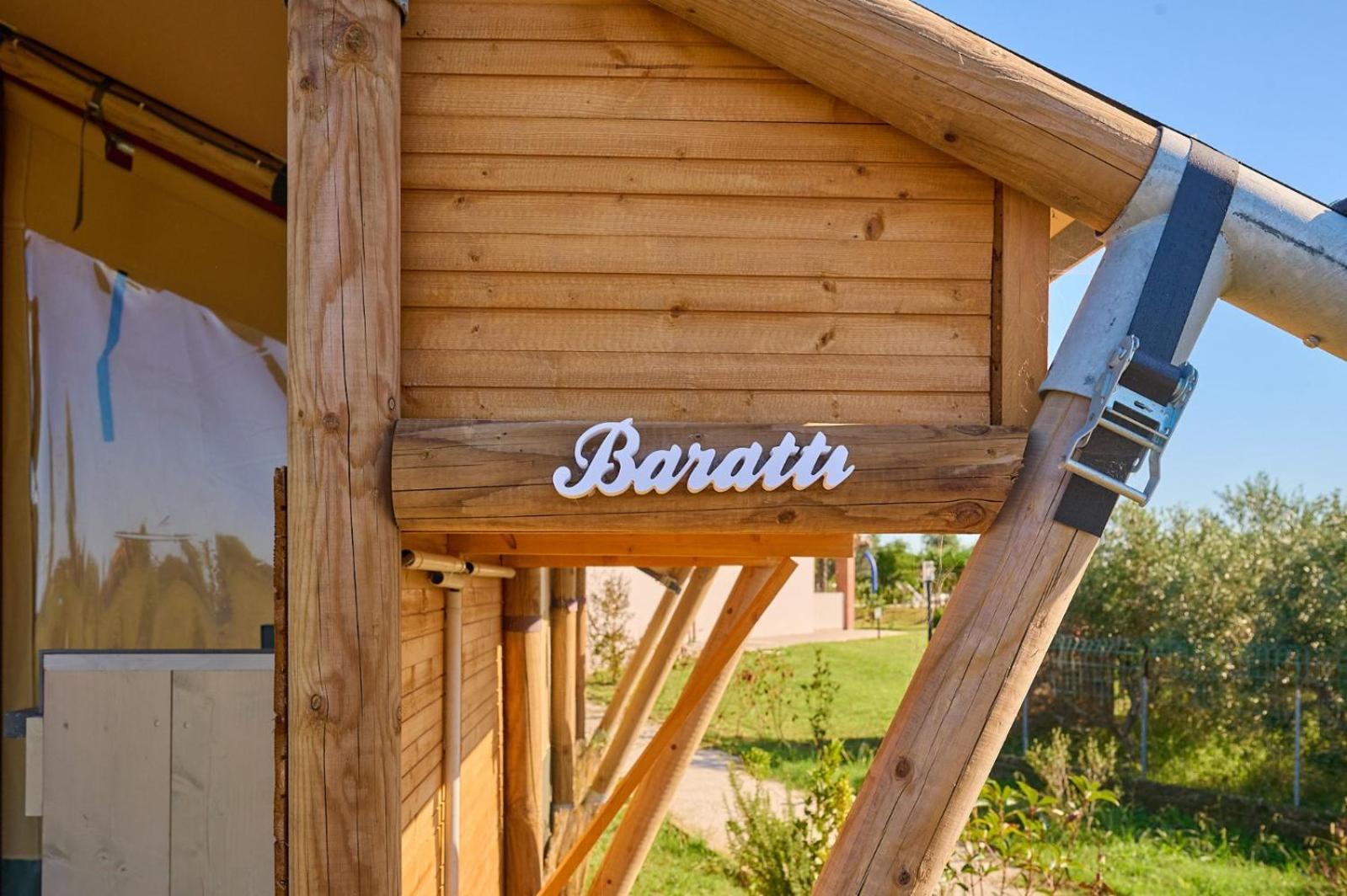 Delfino Tuscany Resort มารินา ดิ เชชินา ภายนอก รูปภาพ